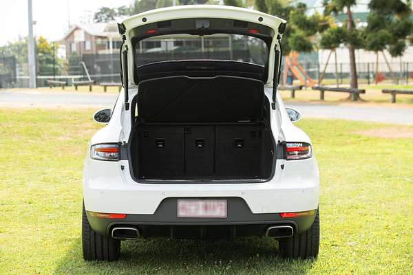 2020 Porsche Macan  95B