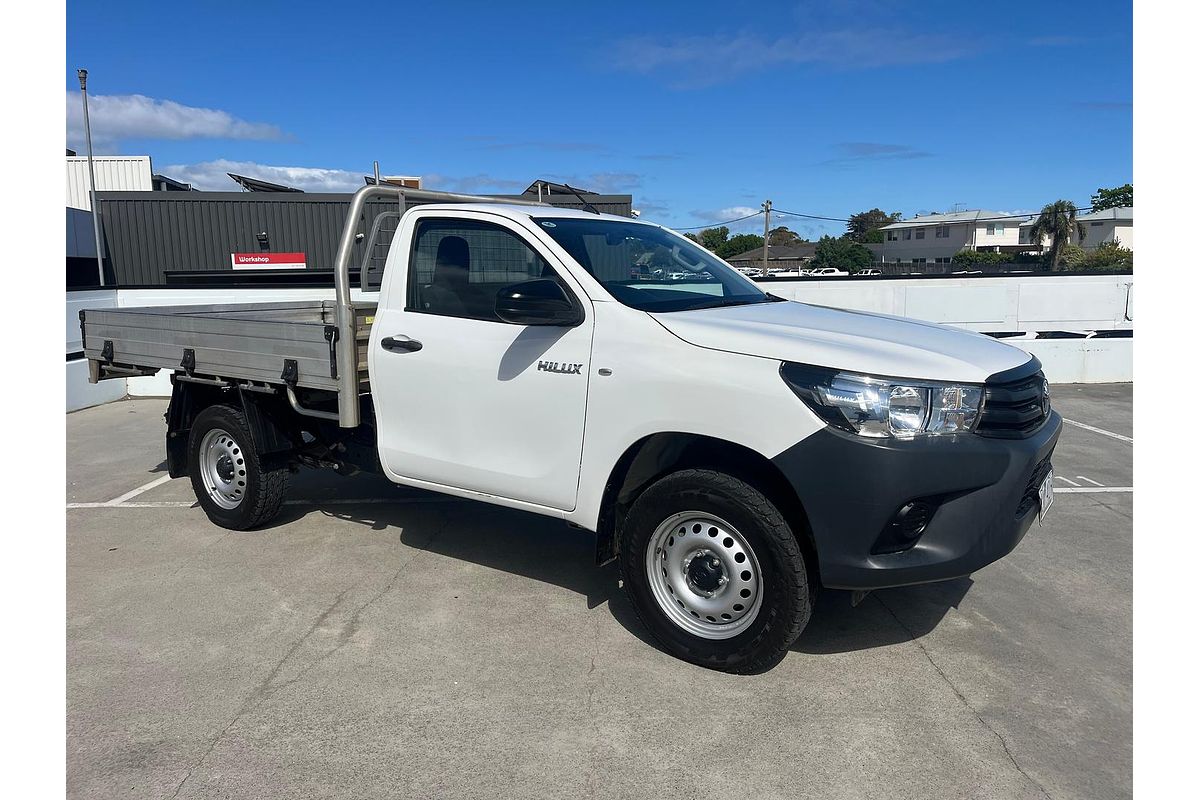 2017 Toyota Hilux Workmate GUN125R 4X4