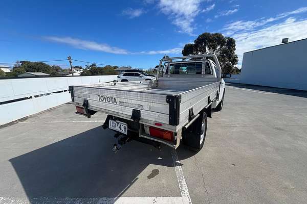 2017 Toyota Hilux Workmate GUN125R 4X4