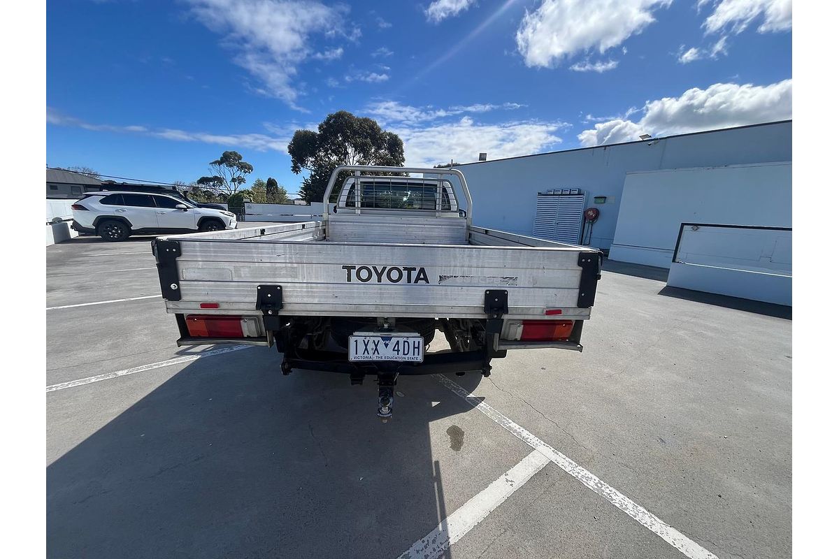 2017 Toyota Hilux Workmate GUN125R 4X4