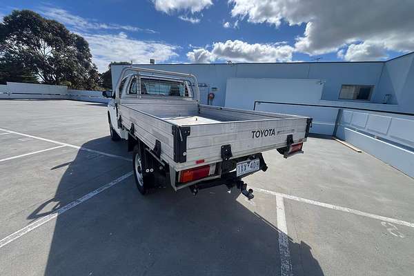 2017 Toyota Hilux Workmate GUN125R 4X4