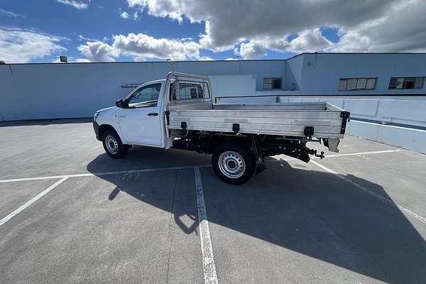 2017 Toyota Hilux Workmate GUN125R 4X4