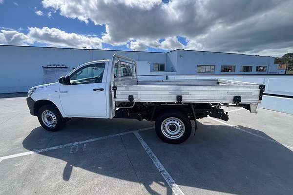 2017 Toyota Hilux Workmate GUN125R 4X4
