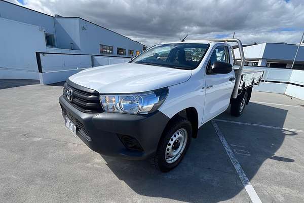 2017 Toyota Hilux Workmate GUN125R 4X4