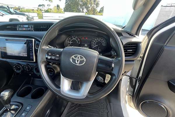 2017 Toyota Hilux Workmate GUN125R 4X4