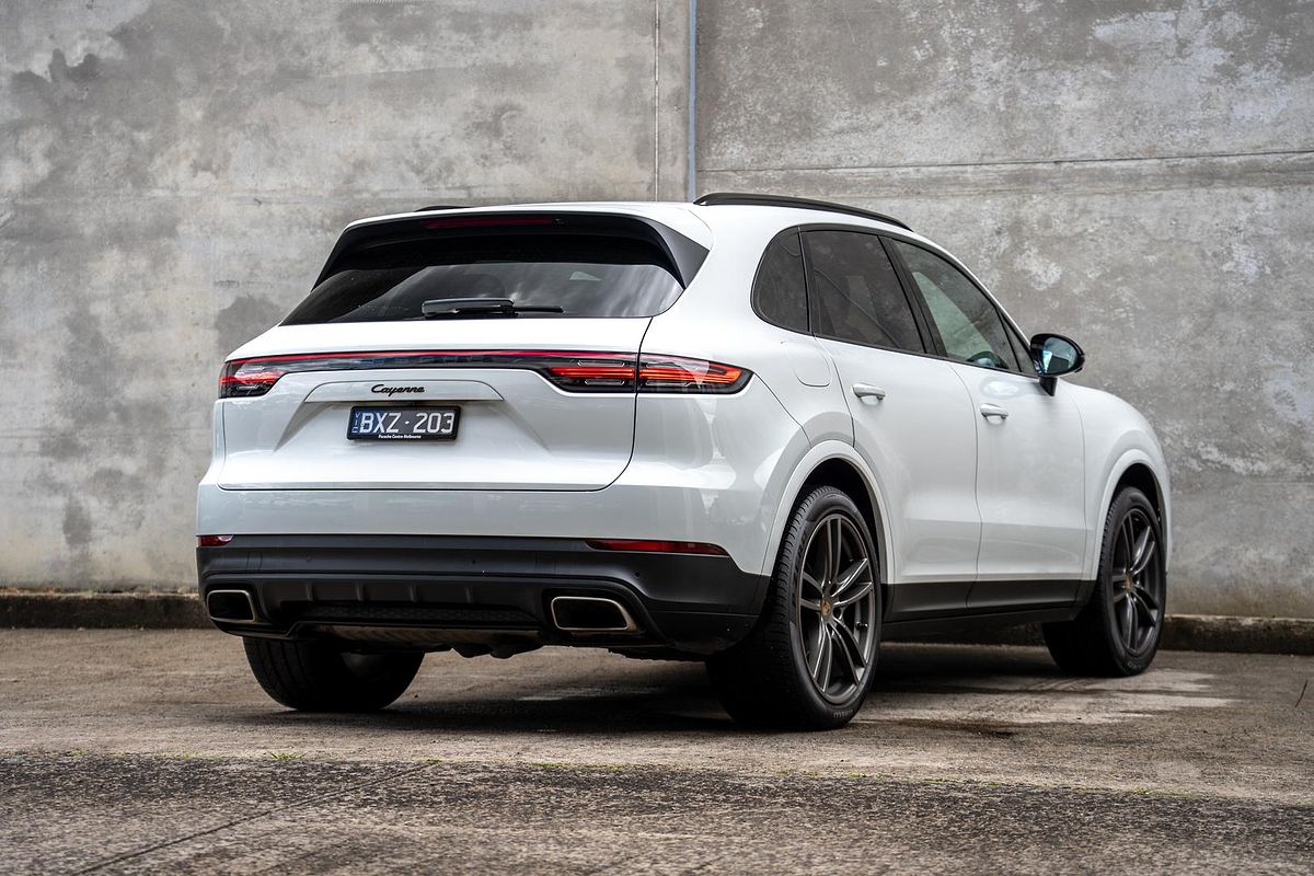 2022 Porsche Cayenne 9YA