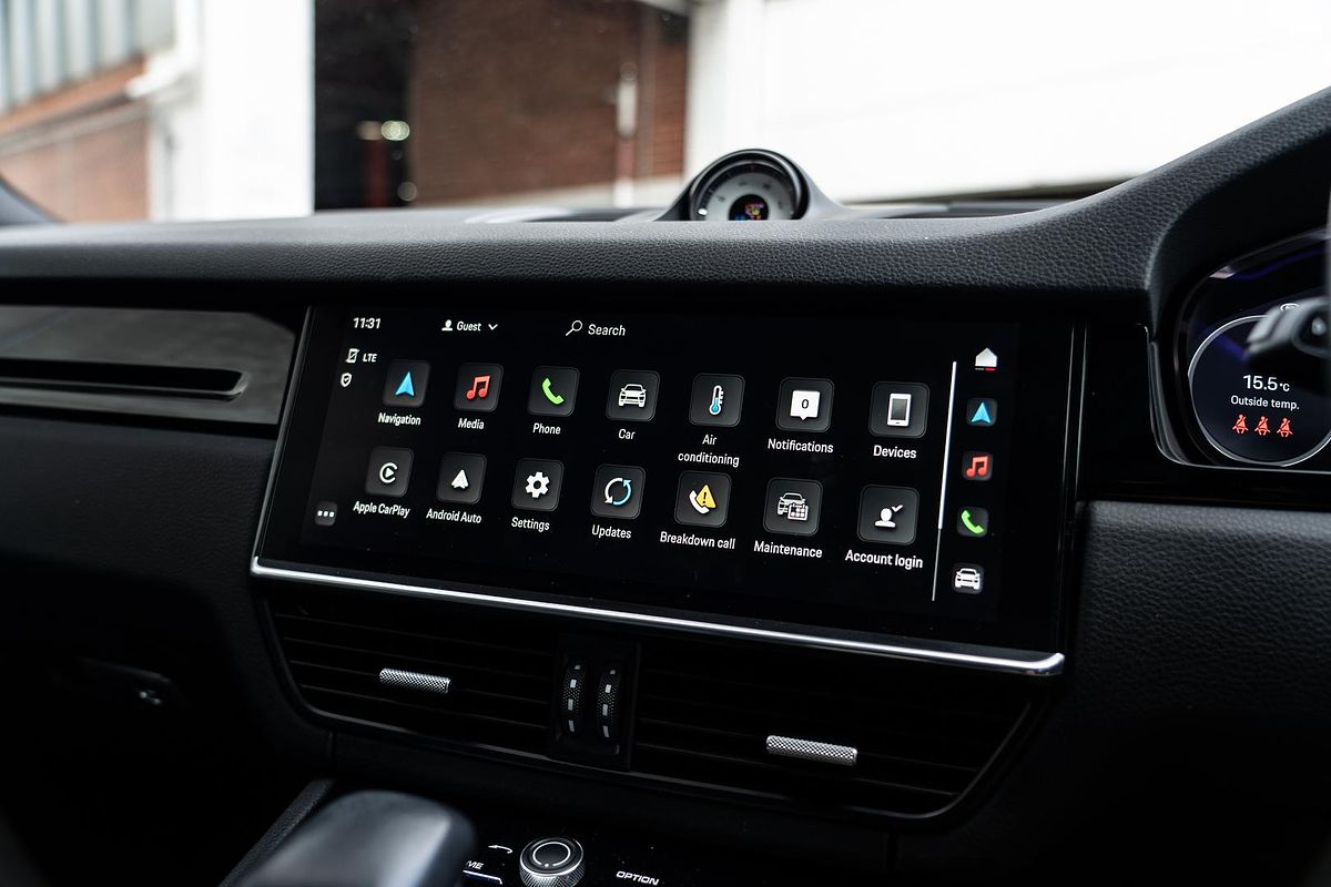 2022 Porsche Cayenne 9YA