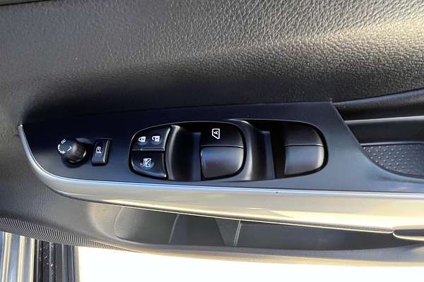 2019 Nissan Navara ST-X D23 Series 4 4X4