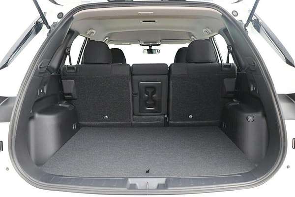 2024 Mitsubishi Outlander ES ZM