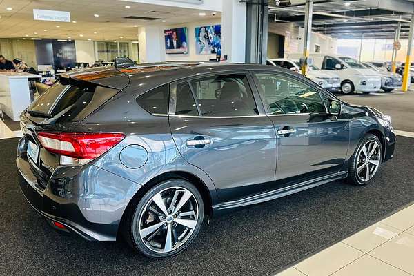 2017 Subaru Impreza 2.0i-S G5