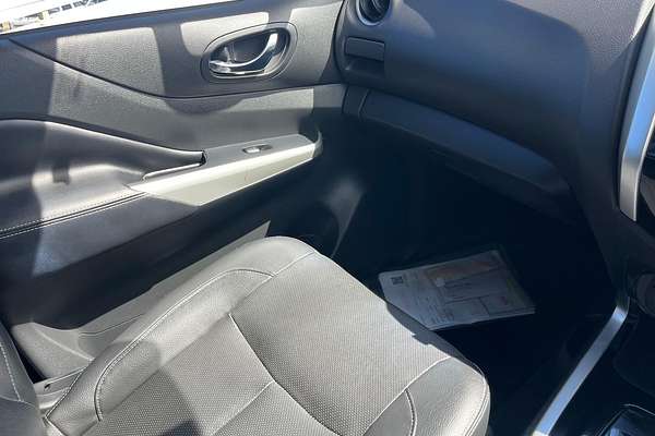 2019 Nissan Navara ST-X D23 Series 4 4X4