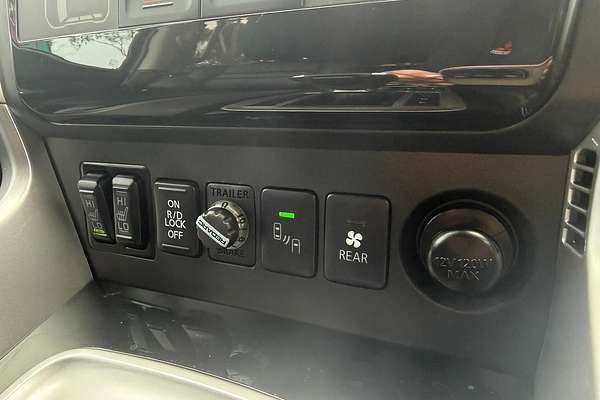 2018 Mitsubishi Pajero Sport Exceed QE