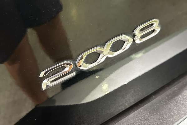 2021 Peugeot 2008 Allure P24
