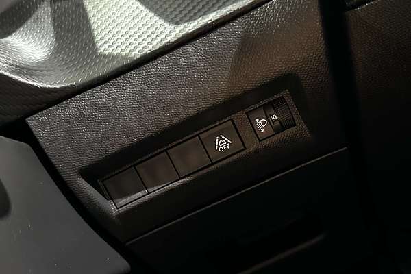 2021 Peugeot 2008 Allure P24