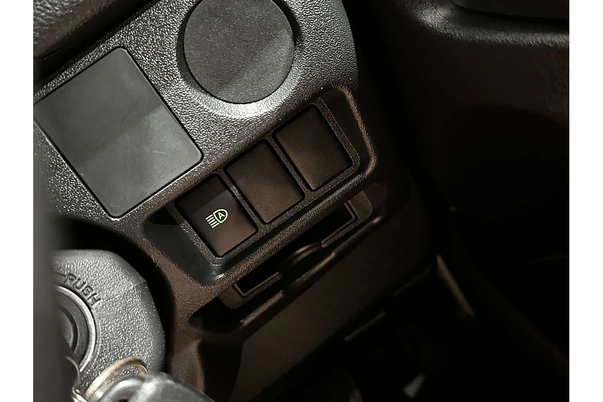 2020 Toyota Hiace TRH200V