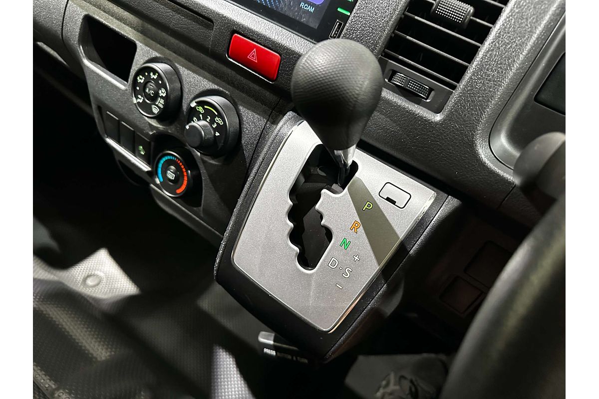 2020 Toyota Hiace TRH200V