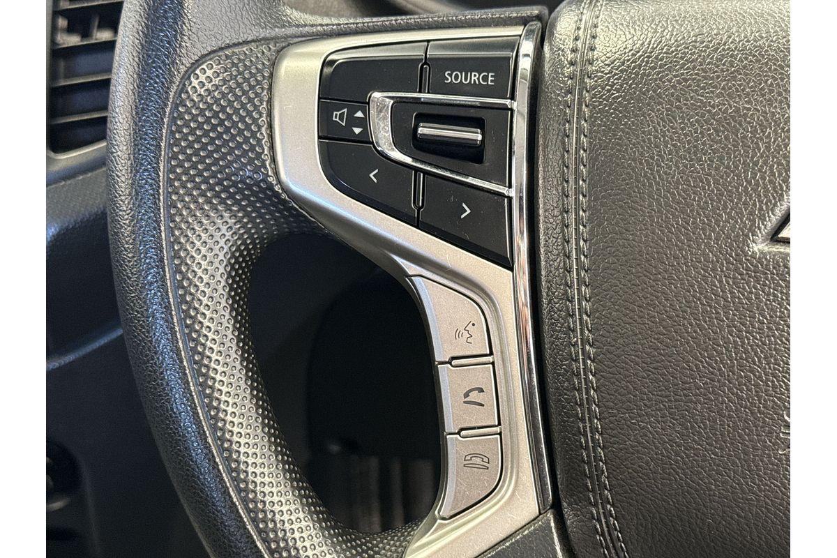 2020 Mitsubishi Triton GLX MR 4X4