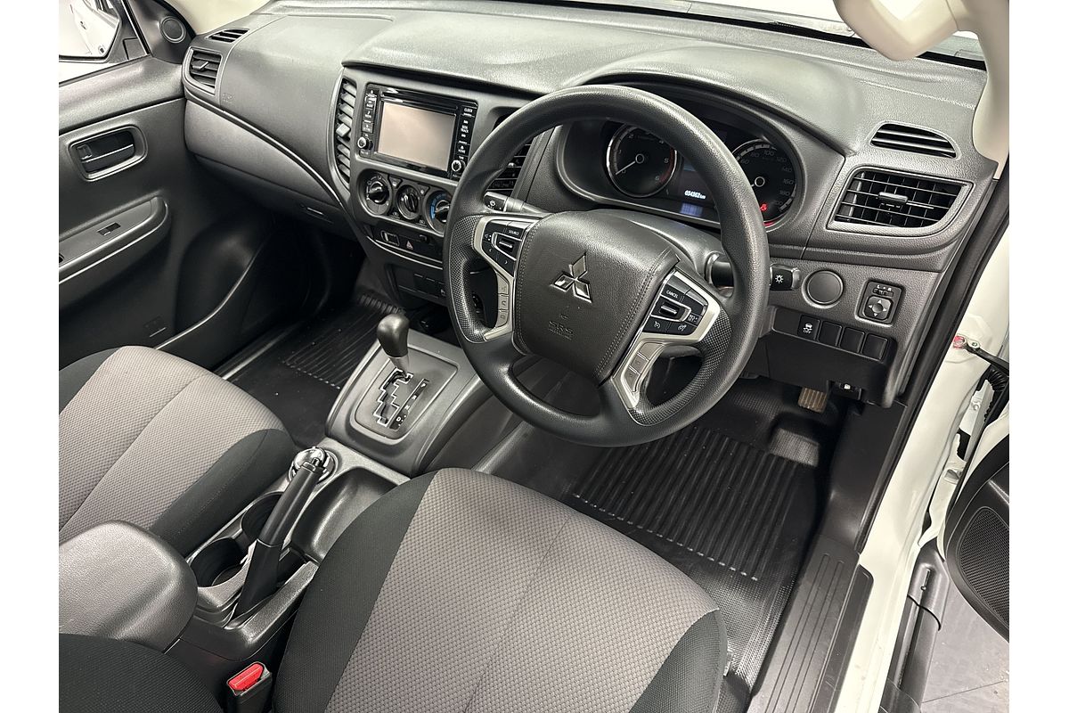 2020 Mitsubishi Triton GLX MR 4X4