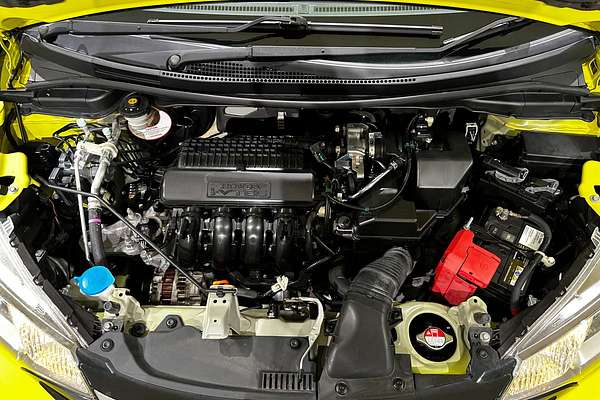 2015 Honda Jazz VTi GF