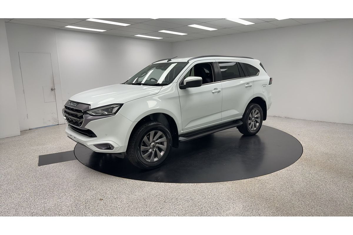 2023 Isuzu MU-X LS-U