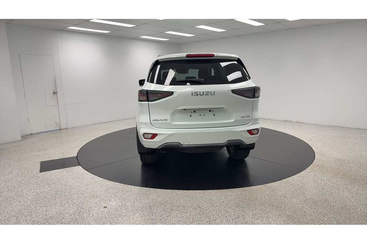 2023 Isuzu MU-X LS-U