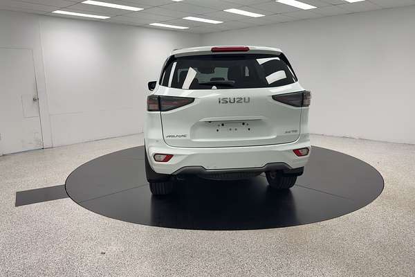 2023 Isuzu MU-X LS-U