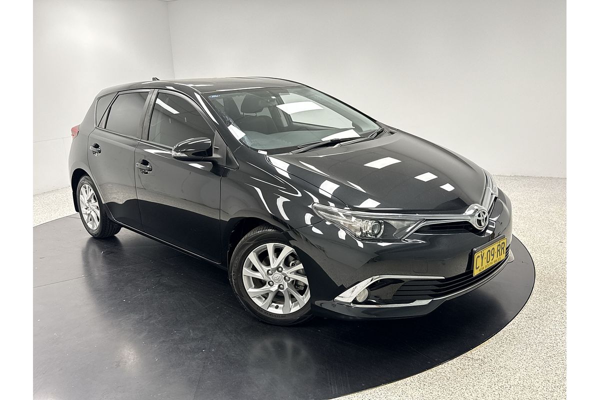 2015 Toyota Corolla Ascent Sport ZRE182R