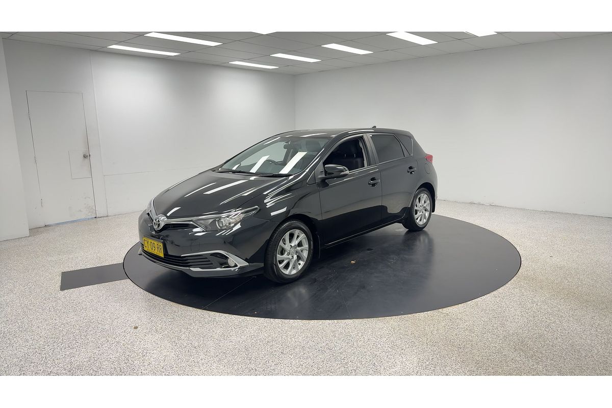 2015 Toyota Corolla Ascent Sport ZRE182R