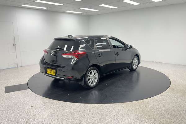 2015 Toyota Corolla Ascent Sport ZRE182R
