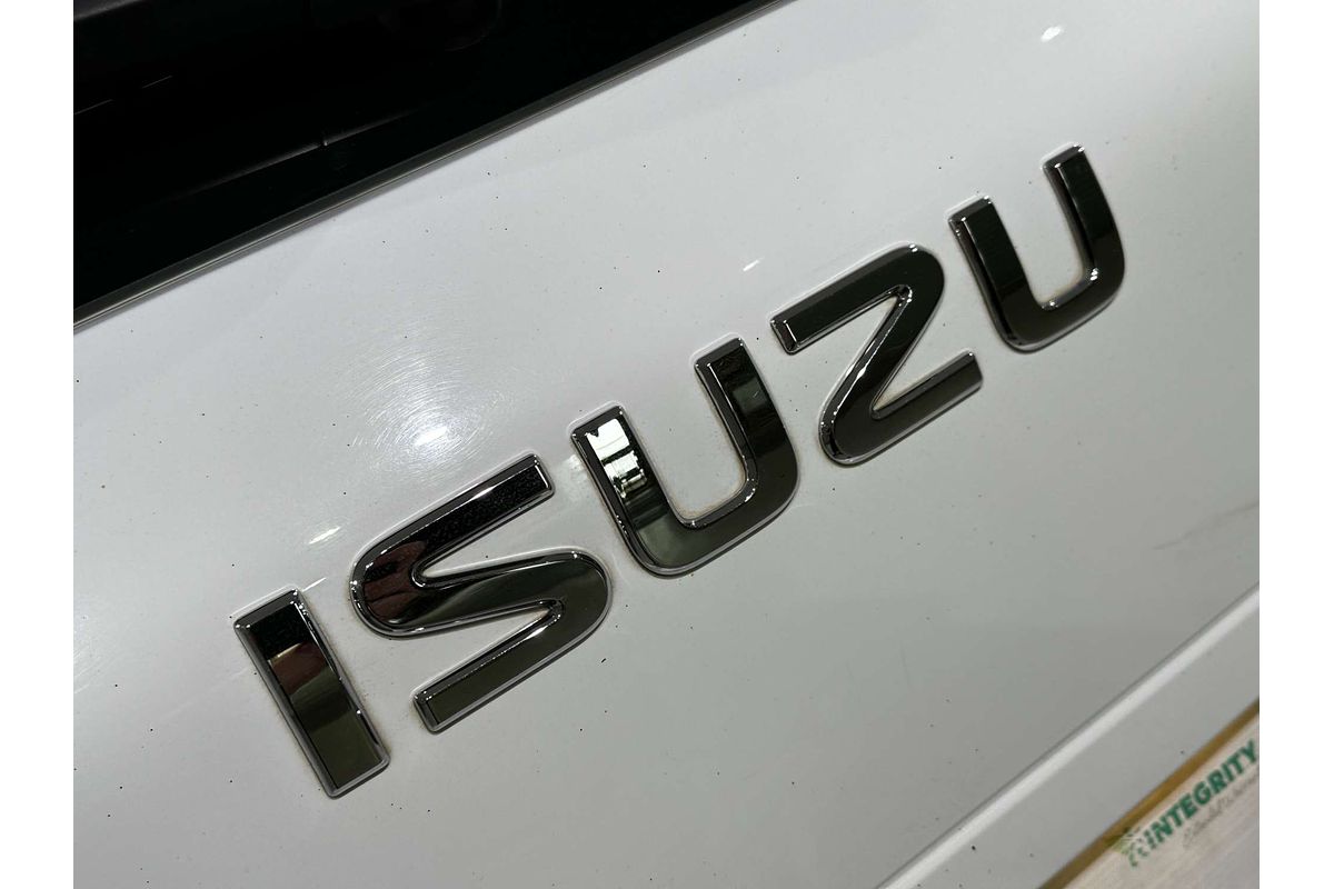 2021 Isuzu MU-X LS-M