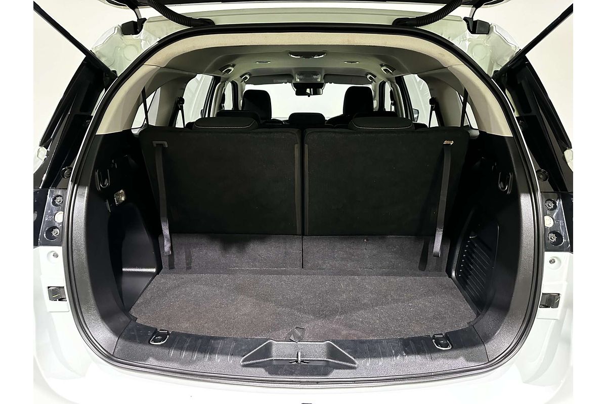 2021 Isuzu MU-X LS-M