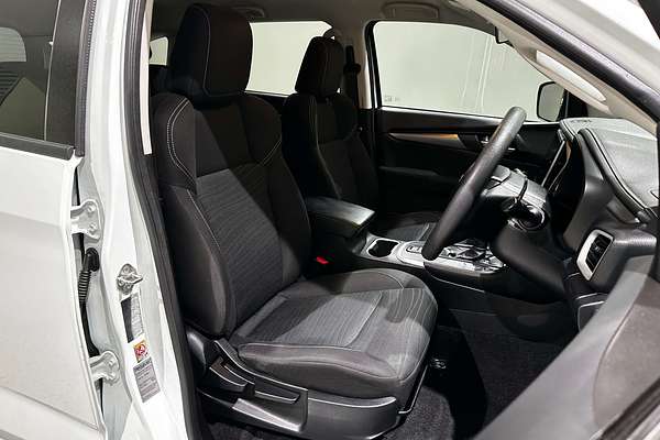 2021 Isuzu MU-X LS-M