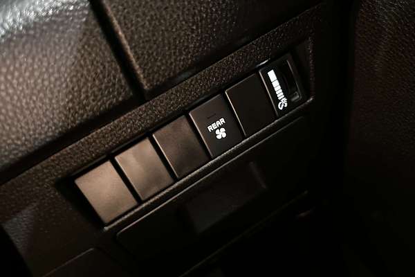 2021 Isuzu MU-X LS-M