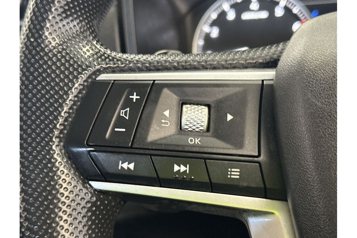 2023 Mitsubishi Outlander ES ZM