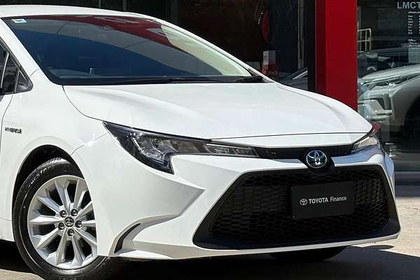 2022 Toyota Corolla Ascent Sport Hybrid ZWE211R