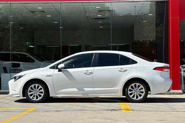 2022 Toyota Corolla Ascent Sport Hybrid ZWE211R