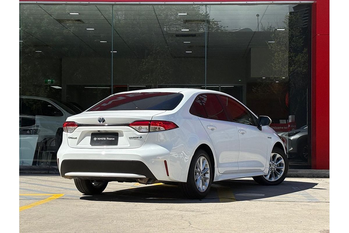 2022 Toyota Corolla Ascent Sport Hybrid ZWE211R