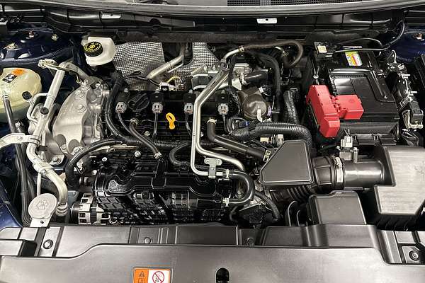 2023 Mitsubishi Outlander ES ZM