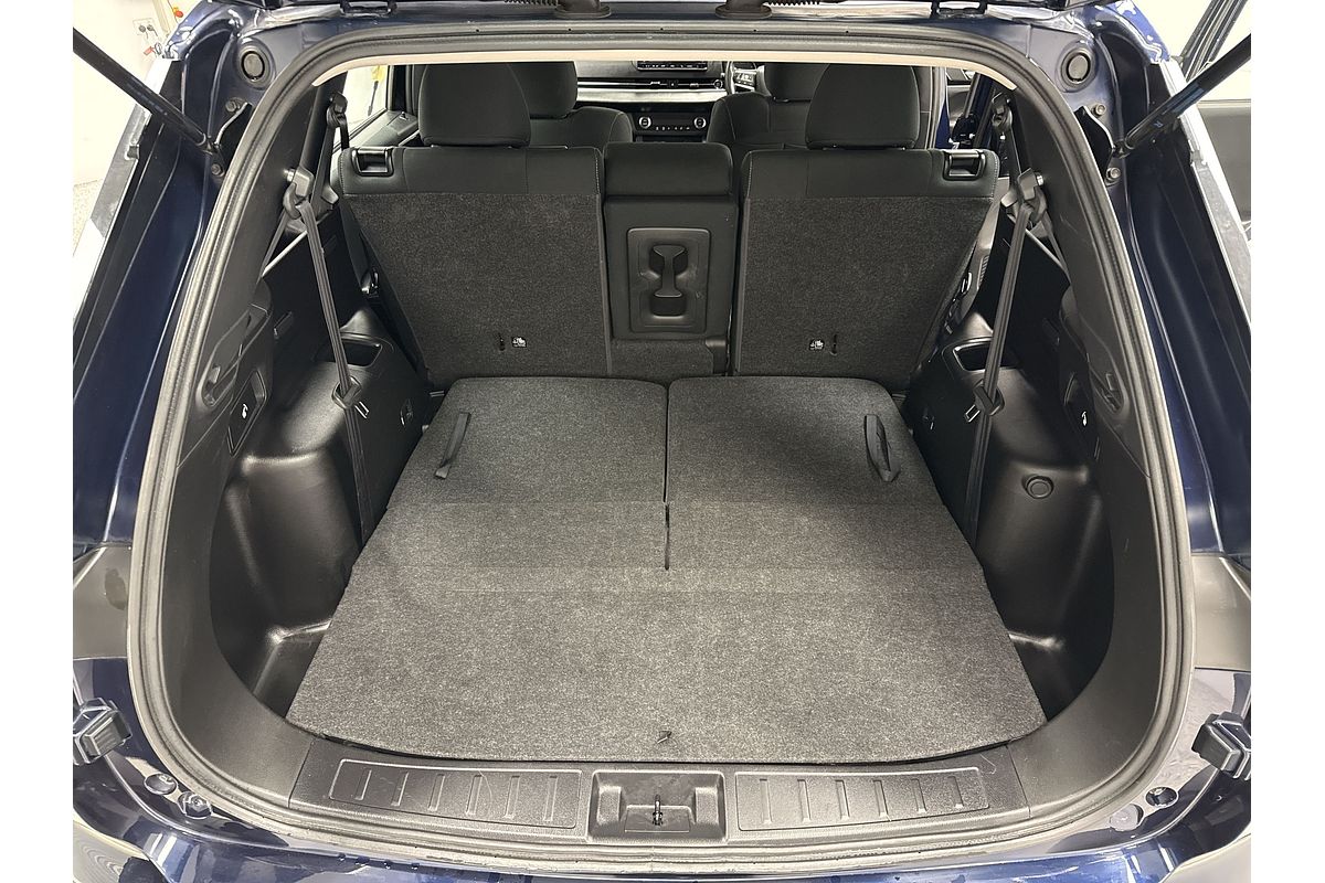 2023 Mitsubishi Outlander ES ZM