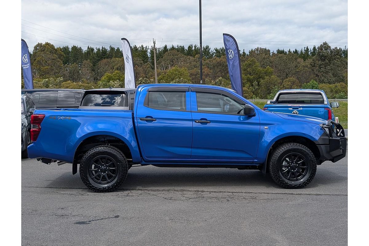 2025 Isuzu D-MAX SX 4X4