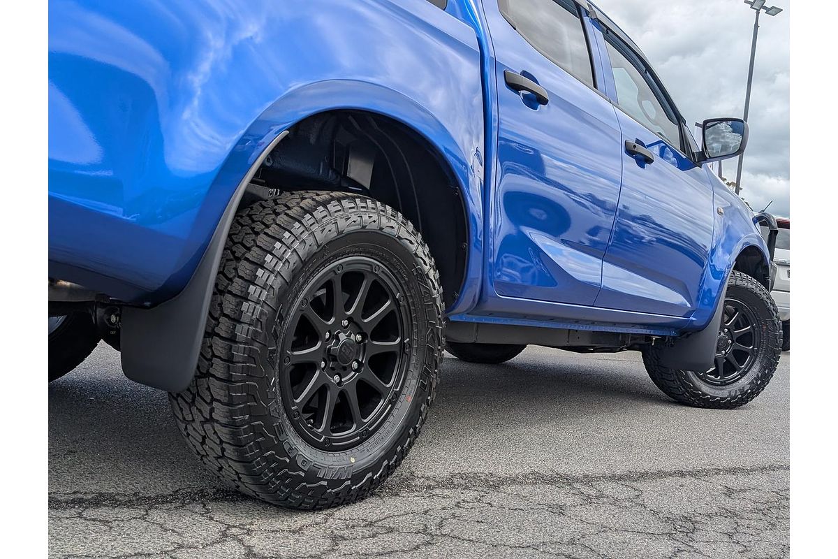 2025 Isuzu D-MAX SX 4X4