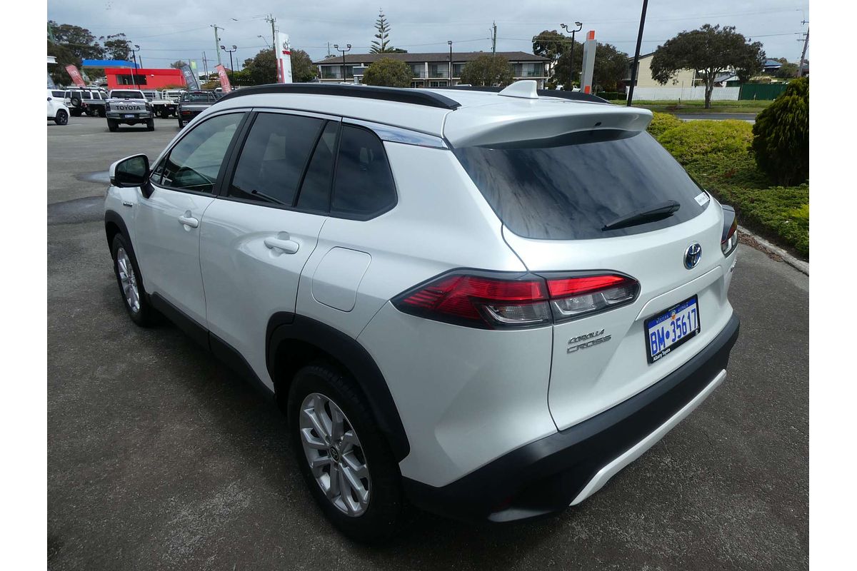 2023 Toyota Corolla Cross GXL MXGA10R