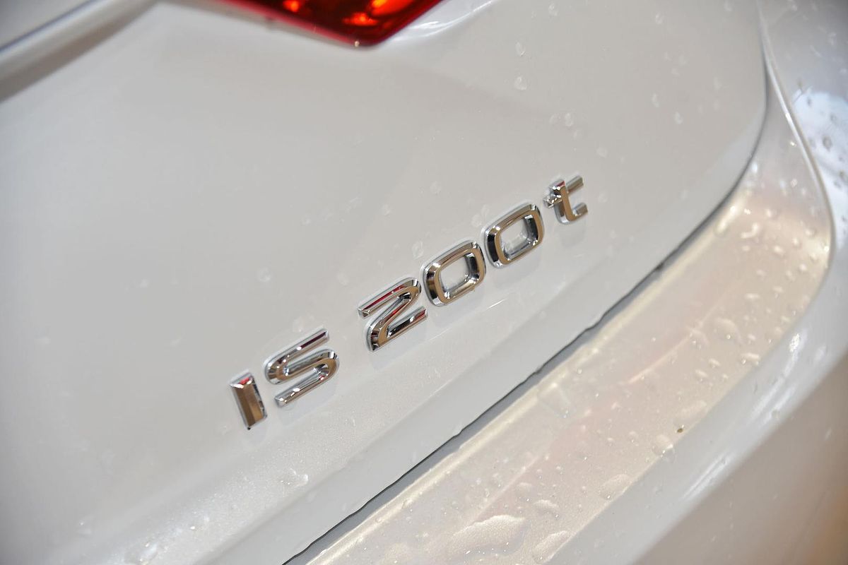 2015 Lexus IS IS200t Sports Luxury ASE30R