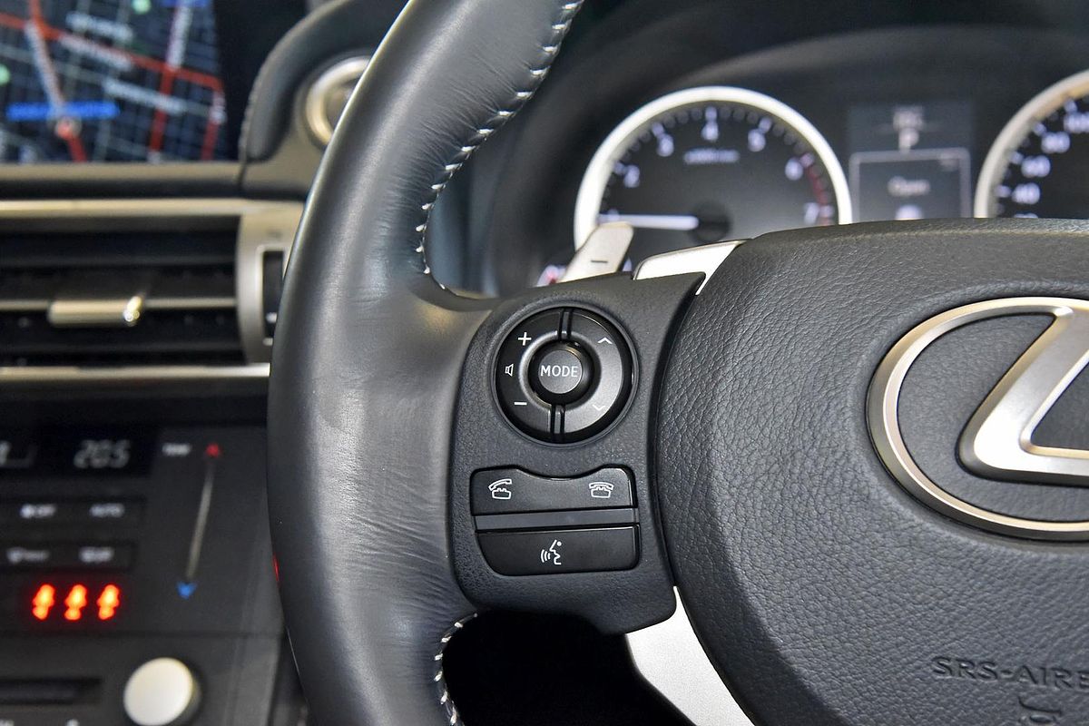 2015 Lexus IS IS200t Sports Luxury ASE30R