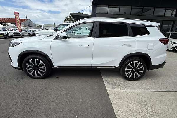 2025 Chery Tiggo 8 Super Hybrid Ultimate T31
