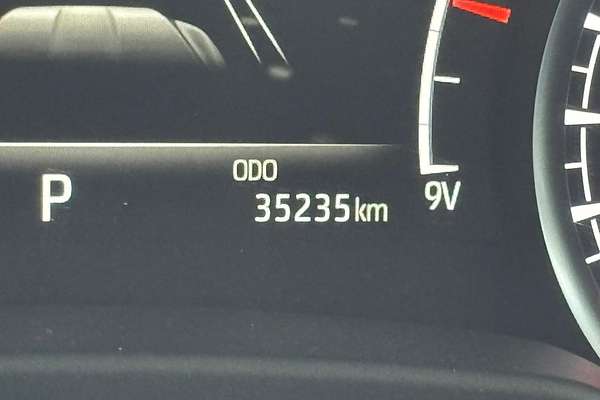 2022 Toyota Landcruiser Sahara FJA300R