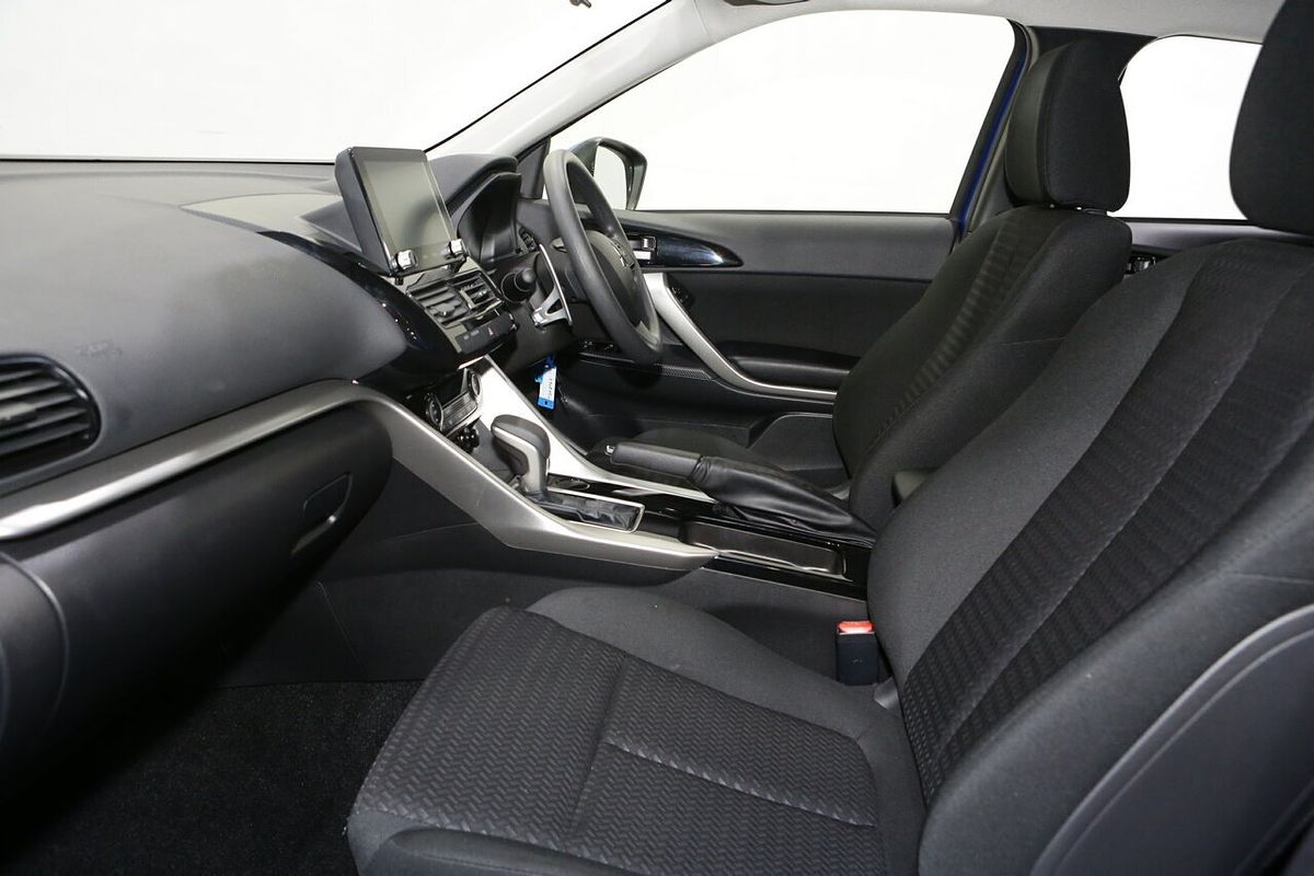 2024 Mitsubishi Eclipse Cross ES YB