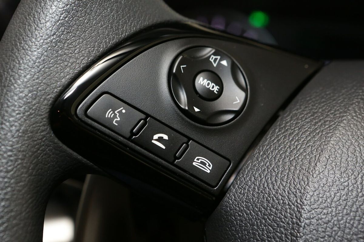 2024 Mitsubishi Eclipse Cross ES YB