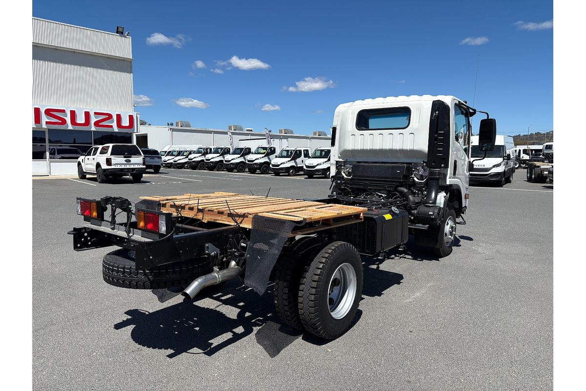 2025 Isuzu N Series NPS 75/45-155 4X4 MWB