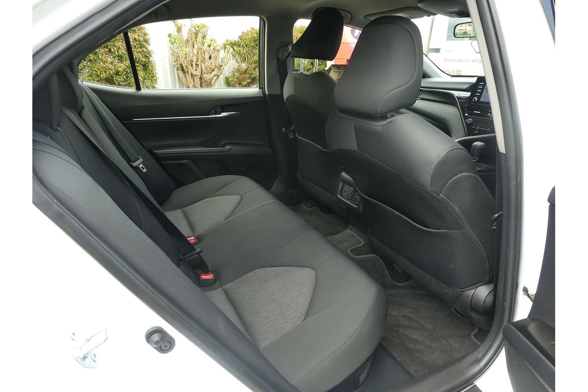 2021 Toyota Camry Ascent AXVH70R